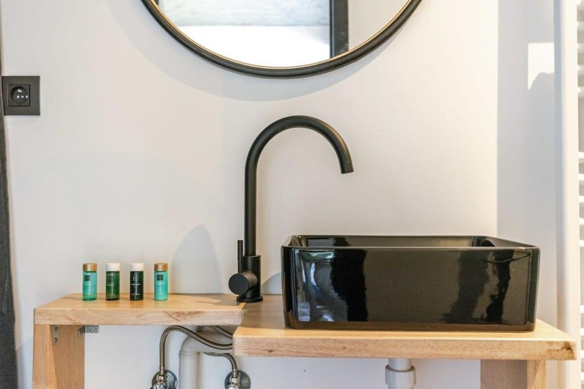 Huswell - Industrial Apartment With Terrace In Antwerp Luaran gambar