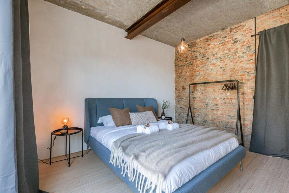 Huswell - Industrial Apartment With Terrace In Antwerp Luaran gambar